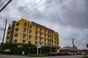 Отель Hotel Exclusivo  Сан-Жозе-Дус-Пиньяйс